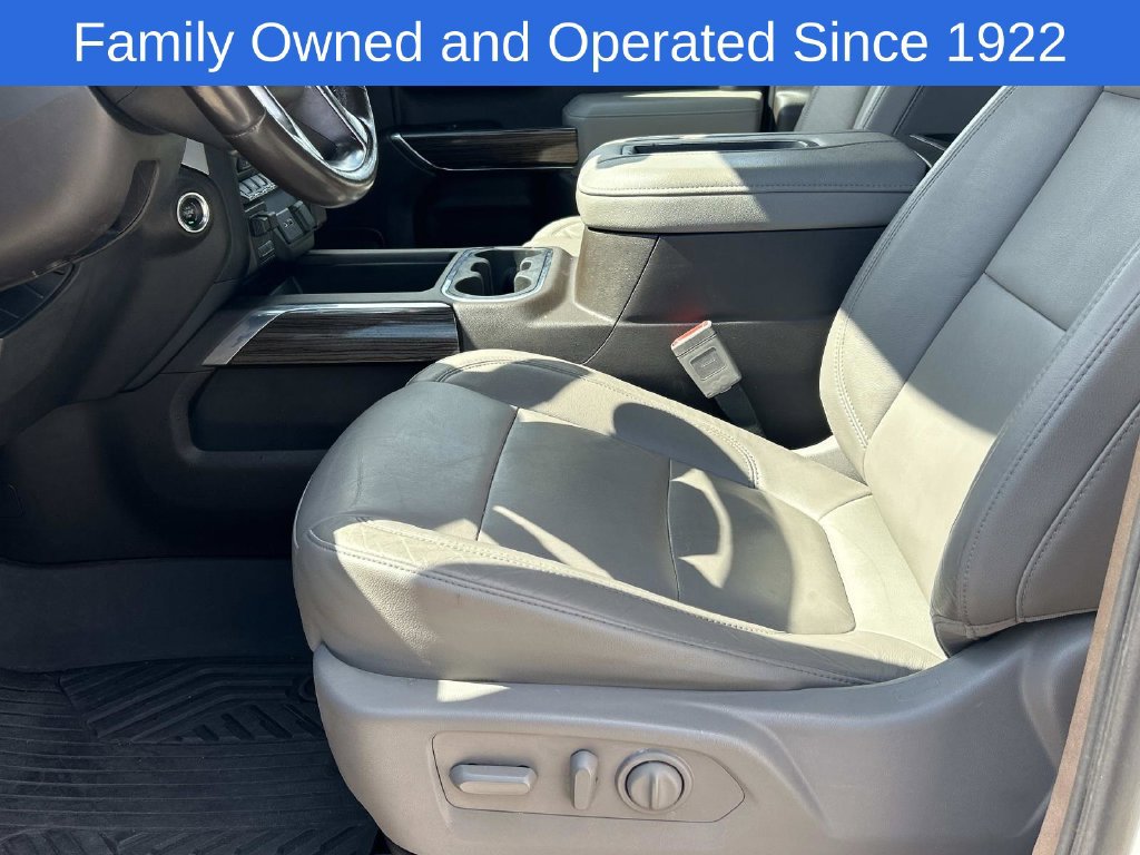 Used 2020 Chevrolet Silverado 1500 RST AWD/4WD image 14