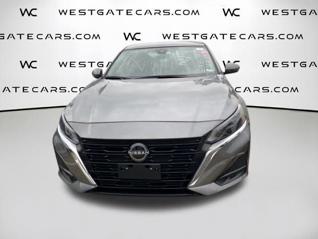 Used 2023 Nissan Altima 2.5 SV image 19