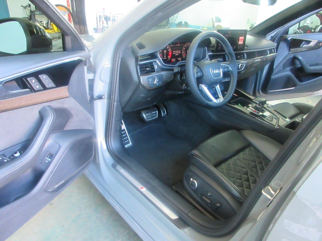 Used 2021 Audi S4 Premium Plus w/ Premium Plus Package AWD/4WD image 7