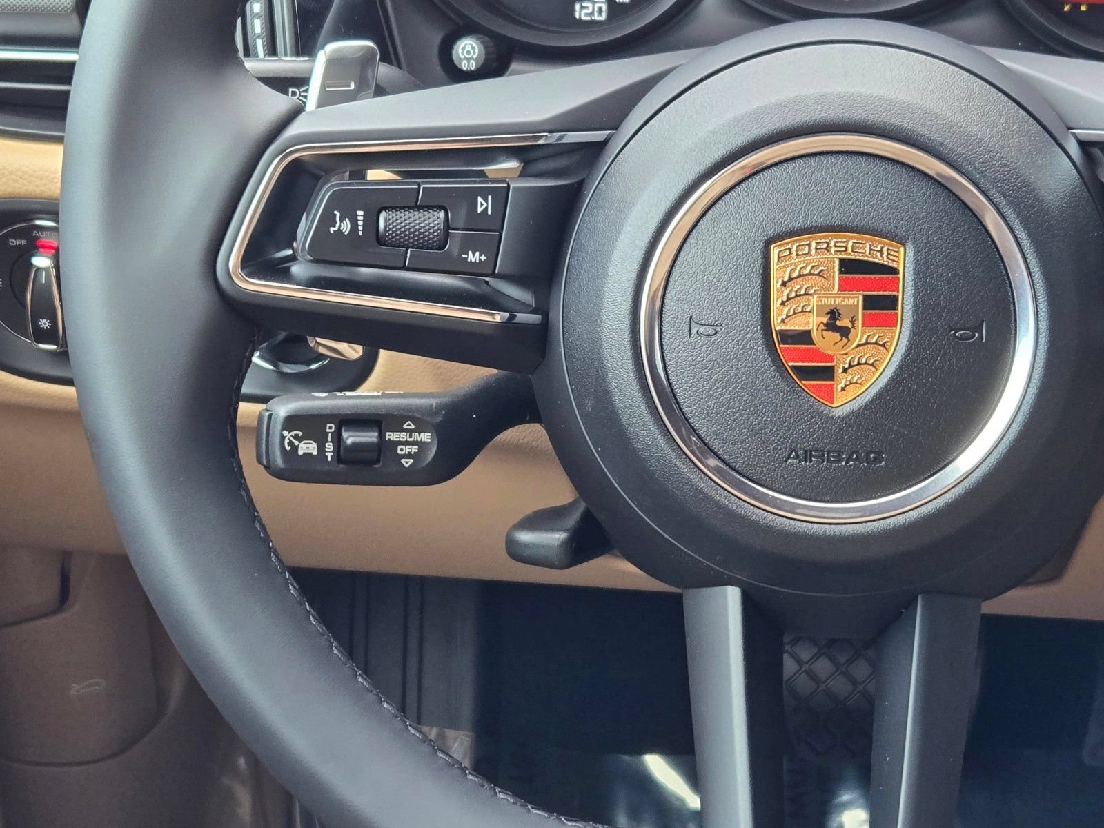 New 2026 Porsche Macan AWD/4WD image 16