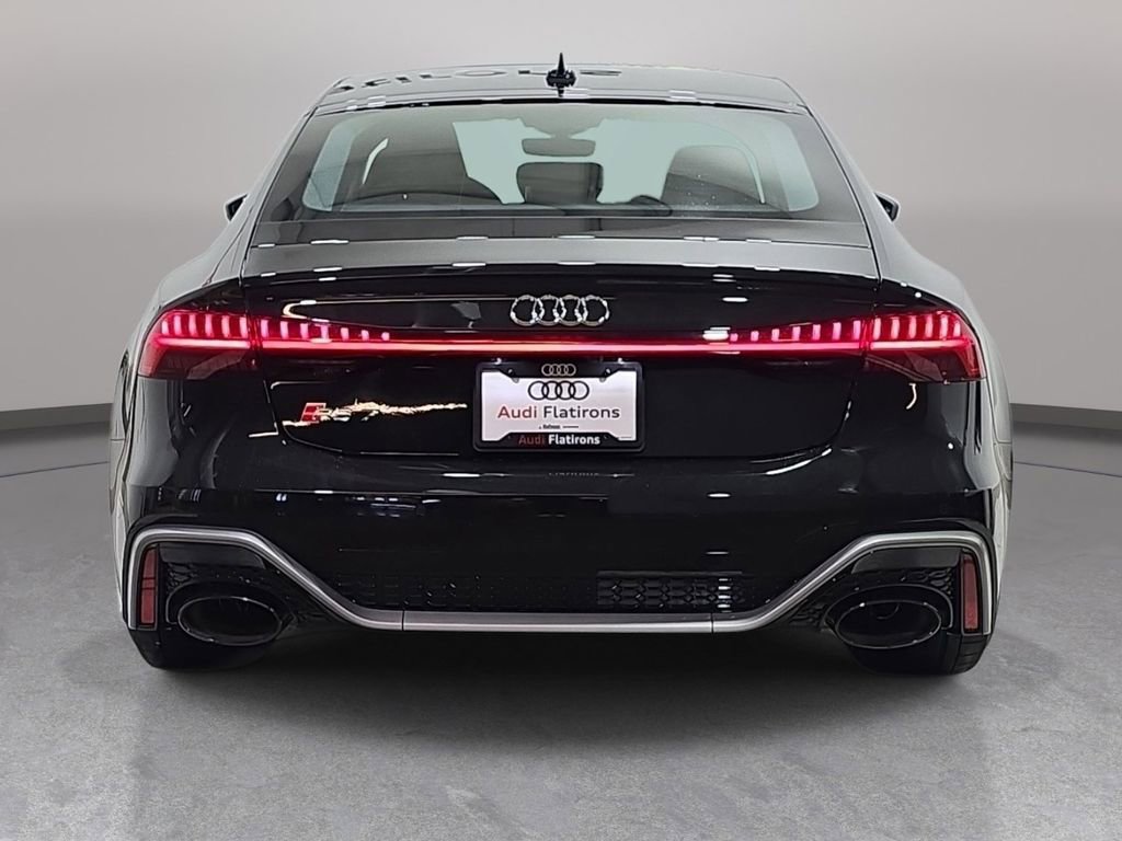 New 2026 Audi RS 7 Performance image 6