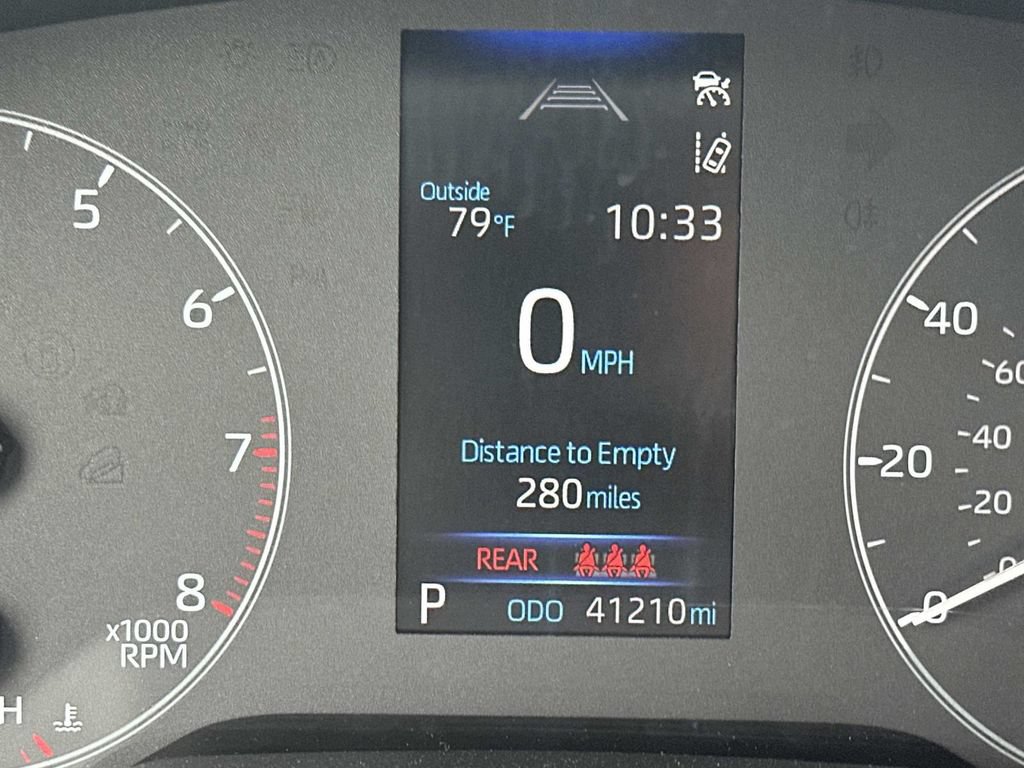 Used 2025 Toyota Corolla LE FWD image 21