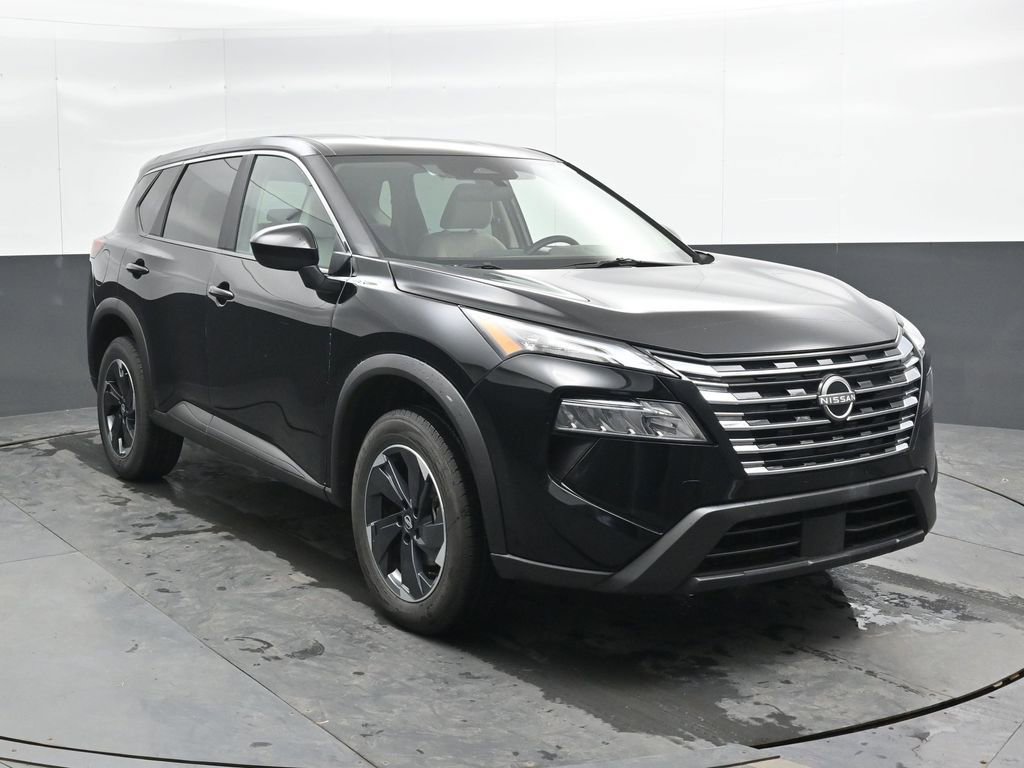 Used 2025 Nissan Rogue SV AWD/4WD image 6