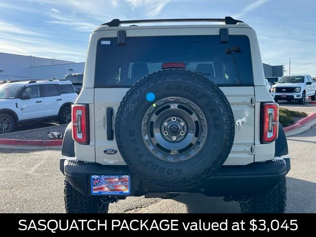 New 2025 Ford Bronco Badlands image 4