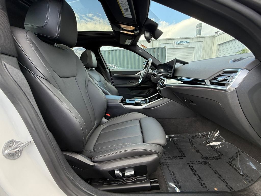 Used 2023 BMW i4 eDrive35 RWD image 26