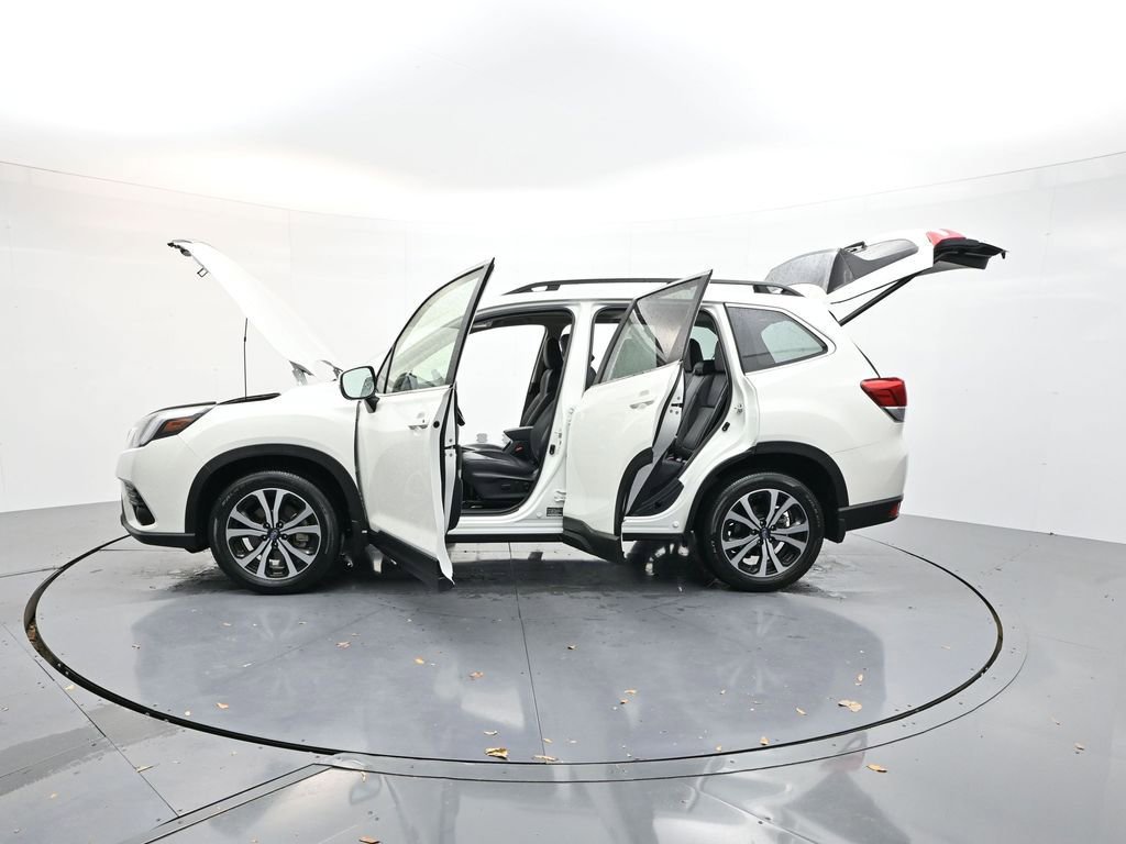 Certified 2024 Subaru Forester Limited image 41