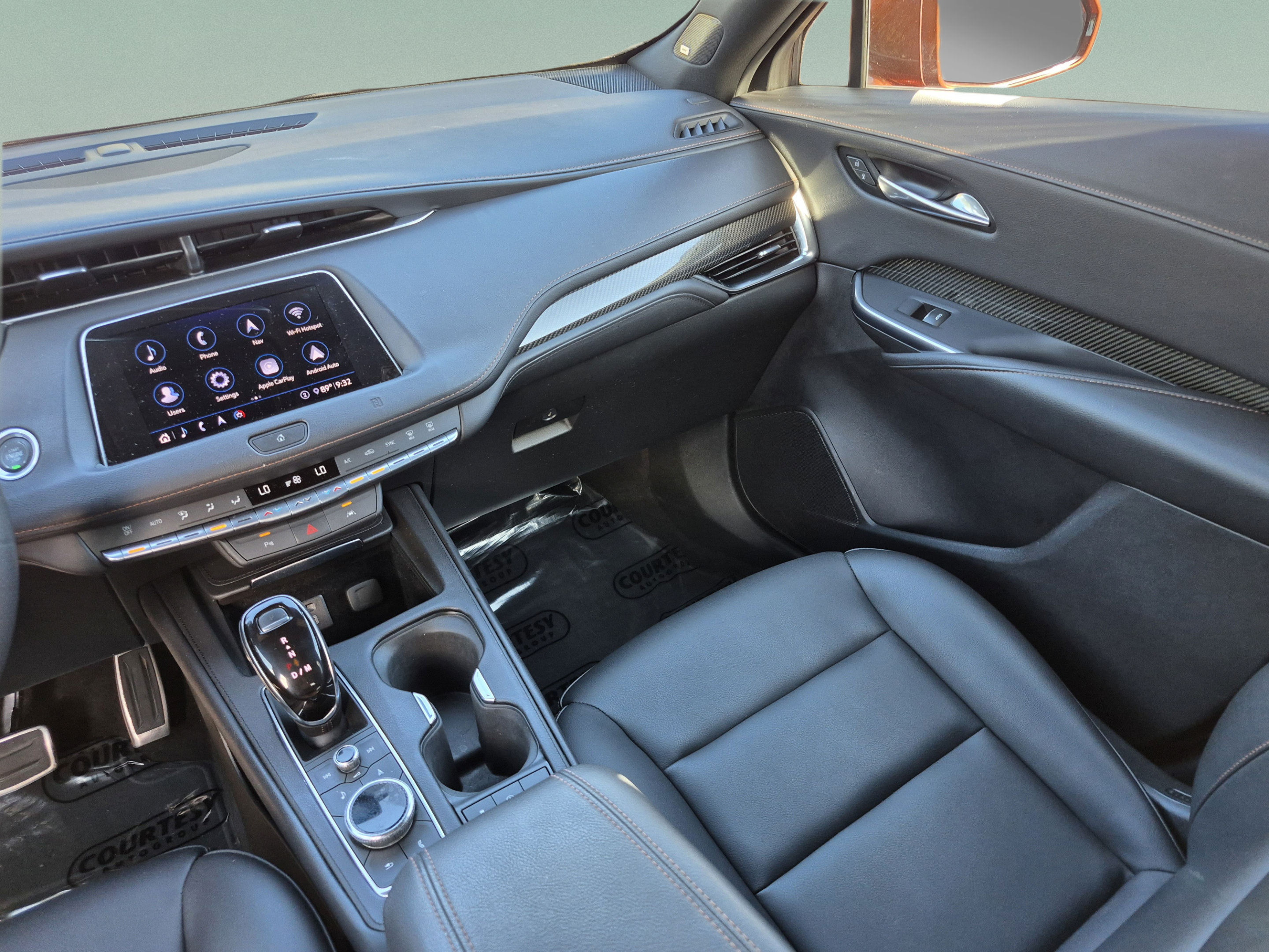 Used 2020 Cadillac XT4 Sport w/ Driver Awareness Package FWD image 14