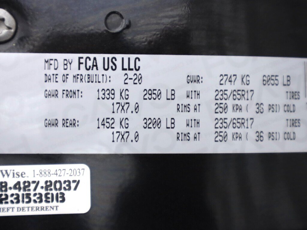 Used 2020 Chrysler Voyager Lxi FWD image 41