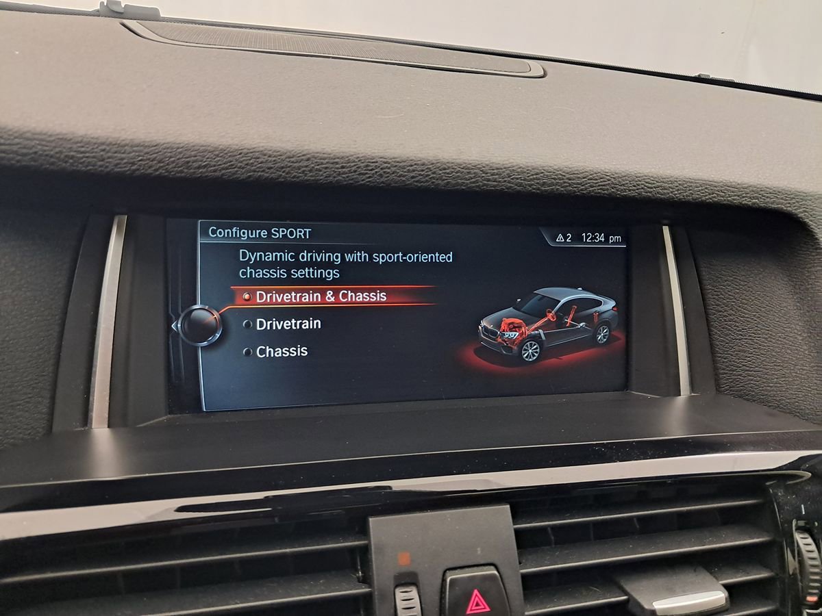 Used 2018 BMW X4 xDrive28i image 29
