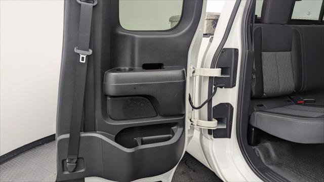 Used 2022 Nissan Titan S RWD image 26