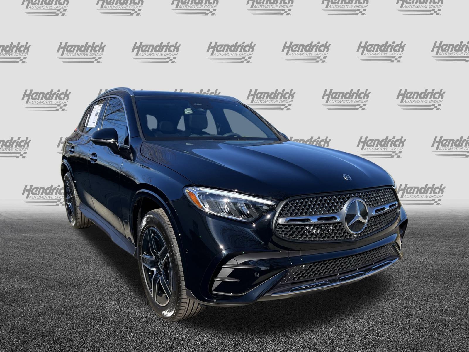 New 2026 Mercedes-Benz GLC 300 image 2