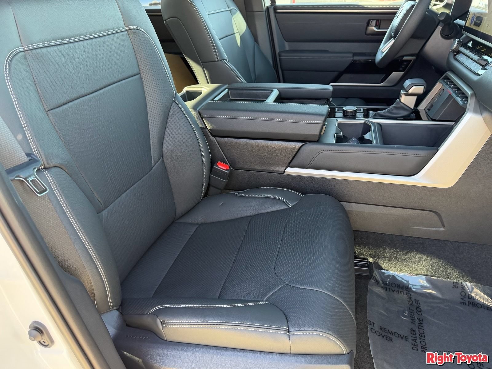 New 2026 Toyota Tundra Limited AWD/4WD image 13