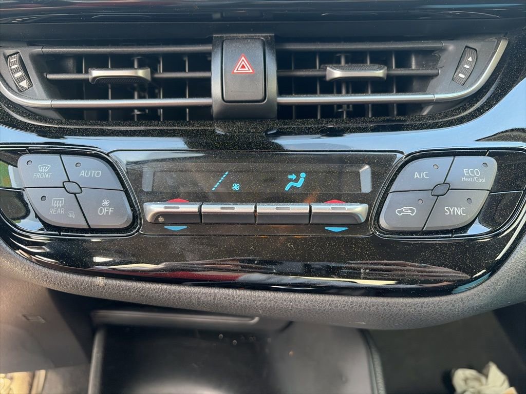 Used 2021 Toyota C-HR LE image 20