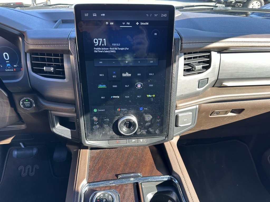 Used 2022 Ford Expedition King Ranch image 28