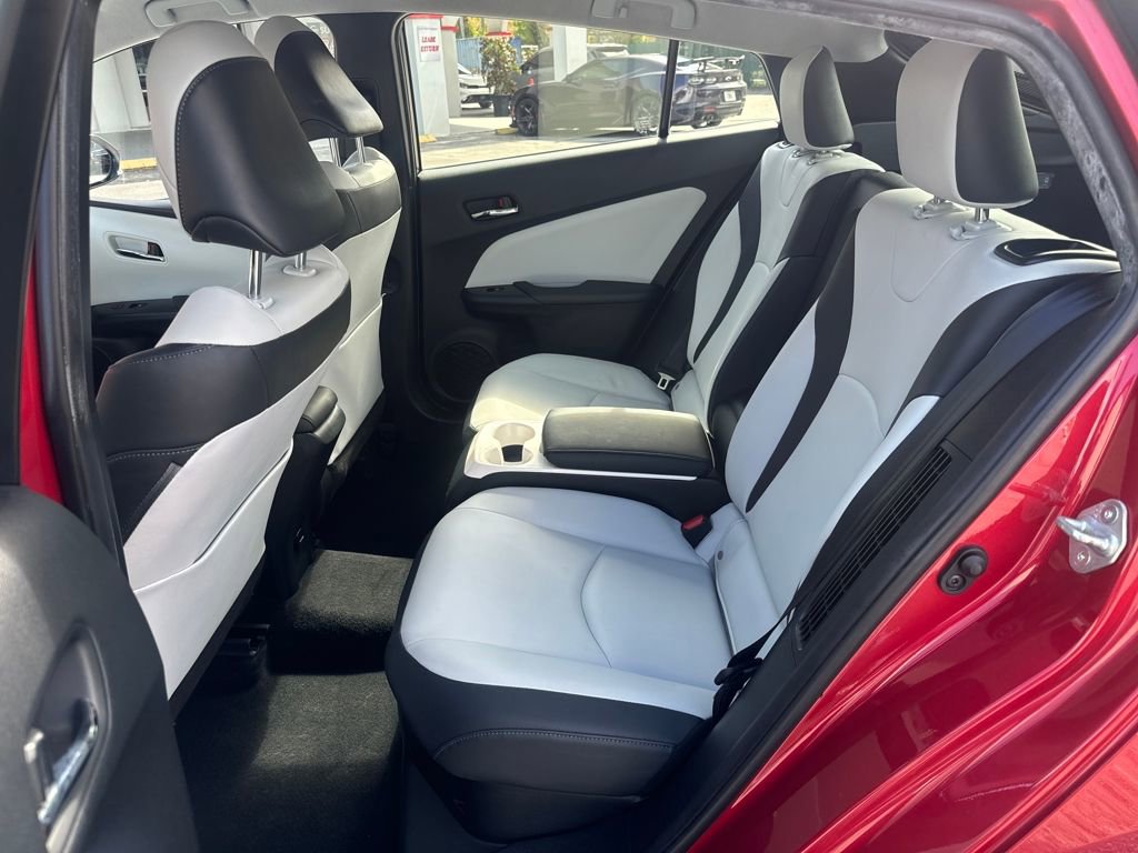 Used 2017 Toyota Prius Prime Plus image 24