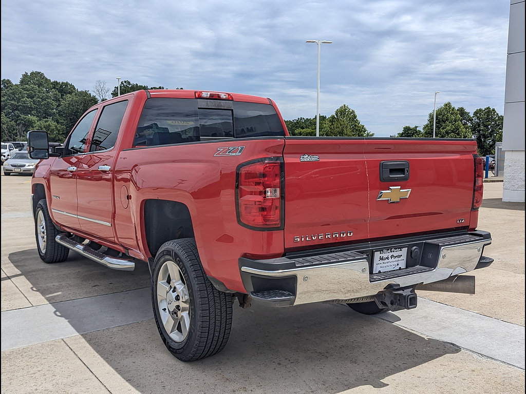 Used 2016 Chevrolet Silverado 2500 LTZ w/ Duramax Plus Package AWD/4WD image 8