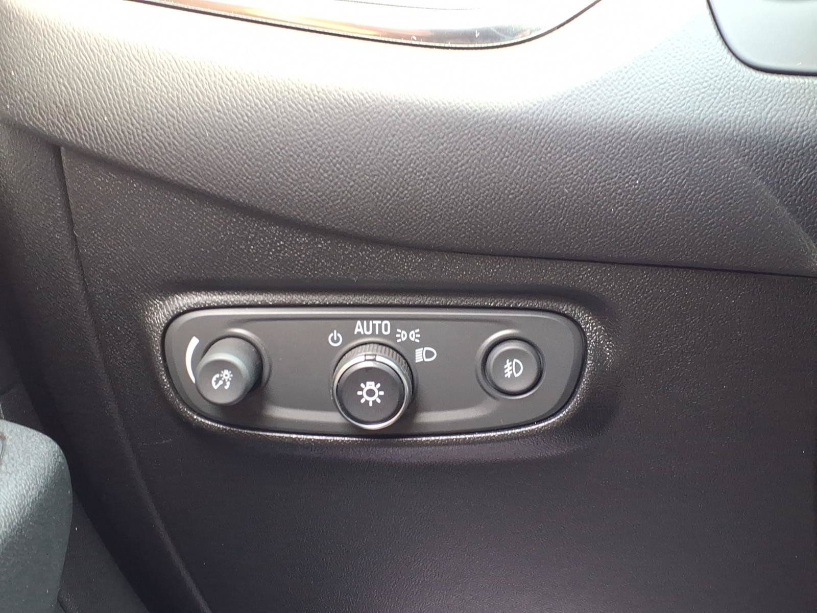 Used 2019 Chevrolet Equinox Premier AWD/4WD image 33