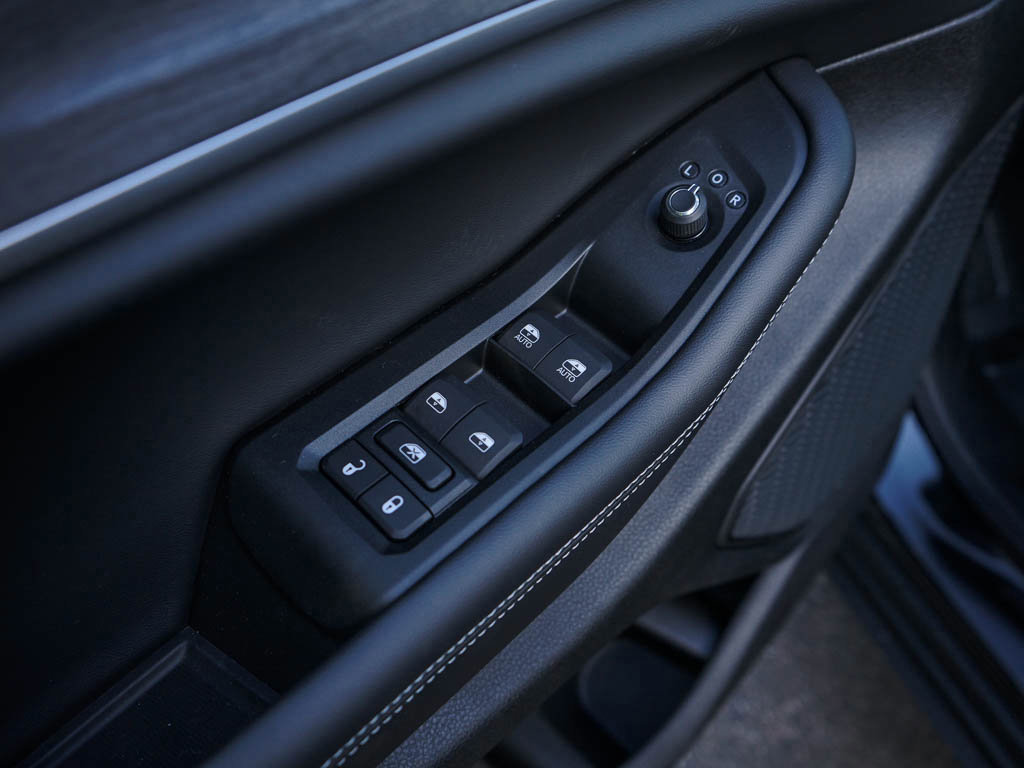 New 2025 Jeep Grand Cherokee Limited image 18