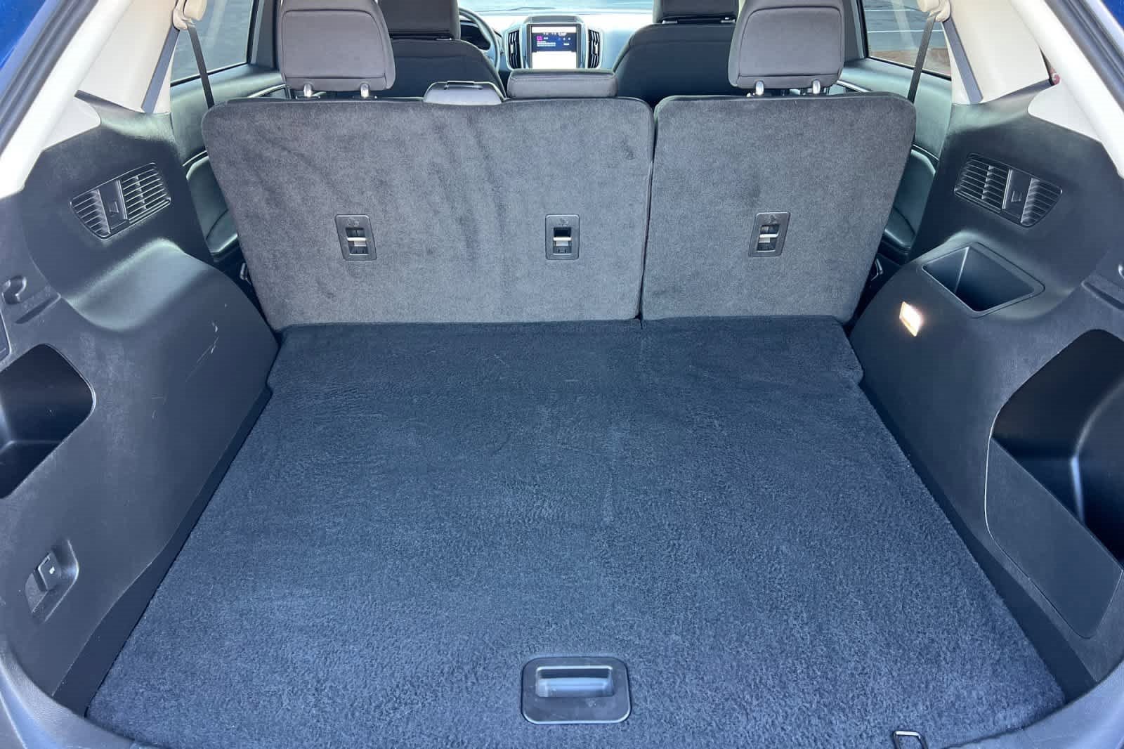 Certified 2024 Ford Edge SE w/ Black Appearance Package image 16