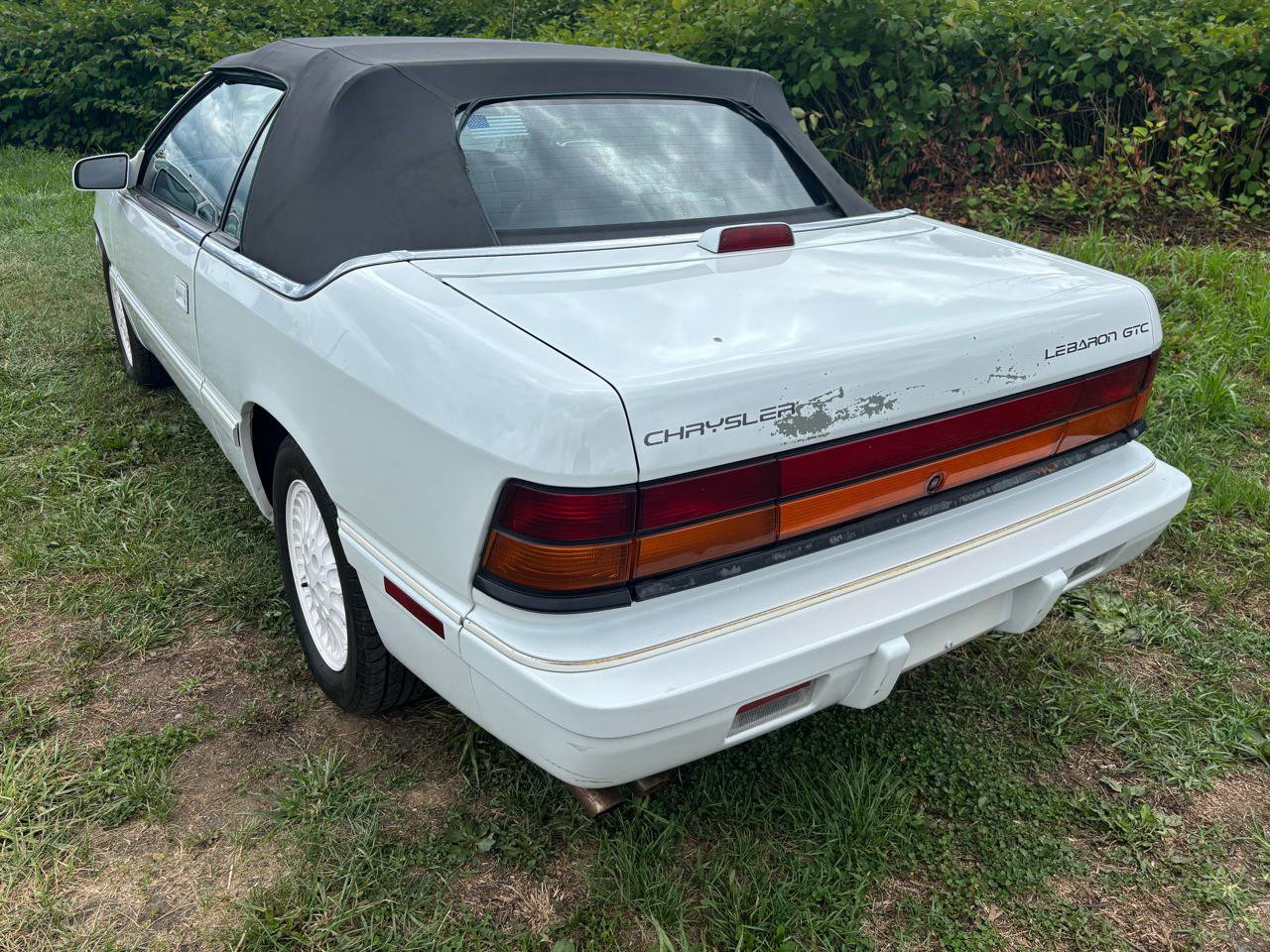 Used 1995 Chrysler LeBaron GTC FWD image 7
