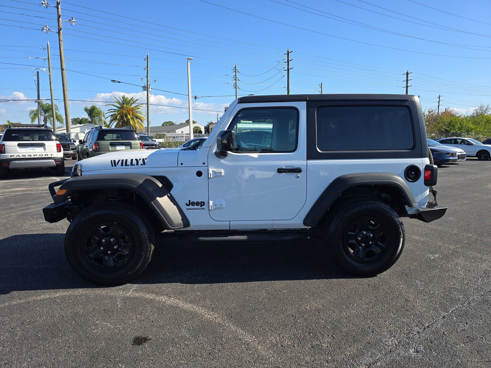 Used 2021 Jeep Wrangler Sport image 6