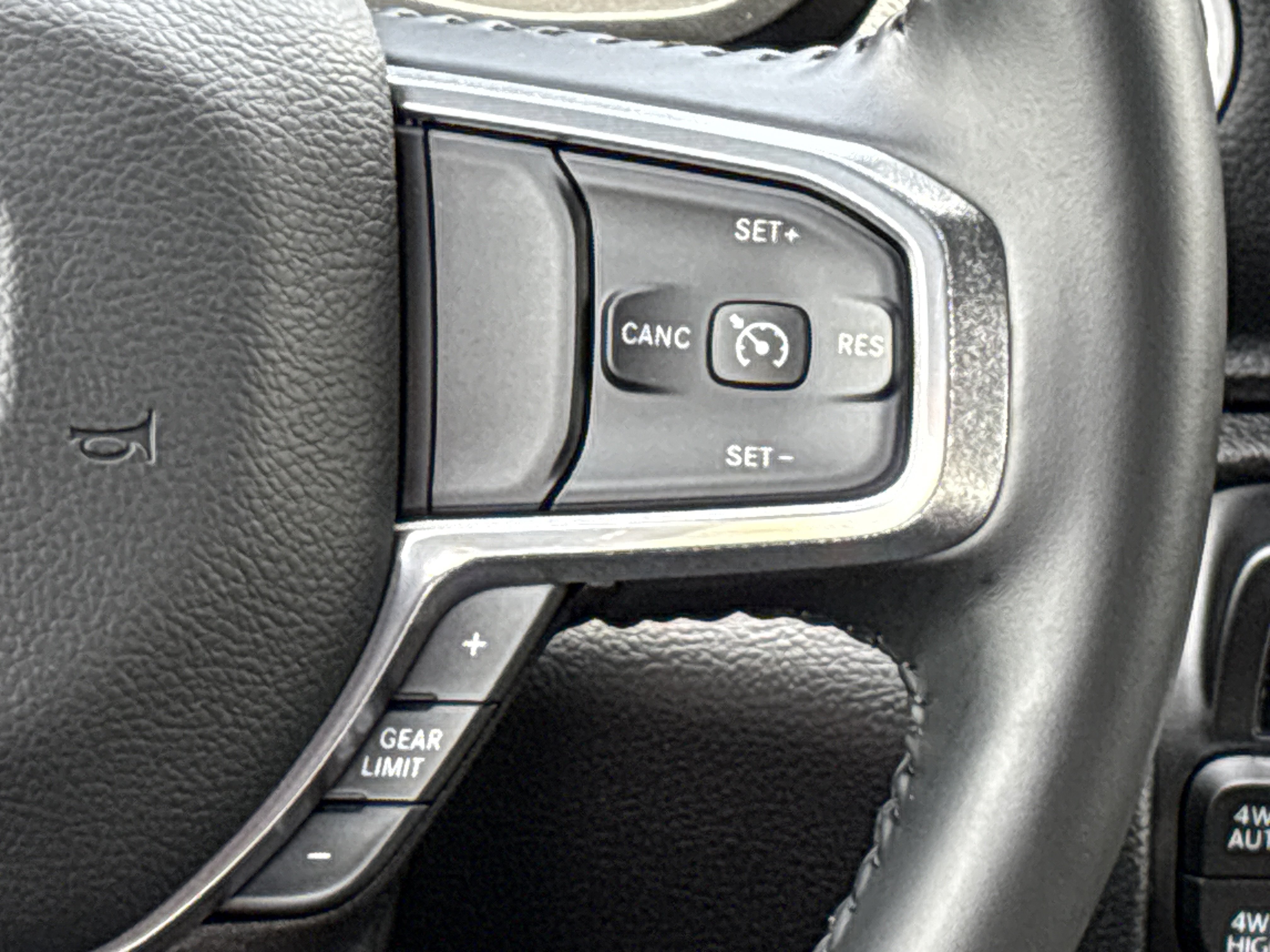 Certified 2022 RAM 1500 Laramie w/ Sport Appearance Package AWD/4WD image 23
