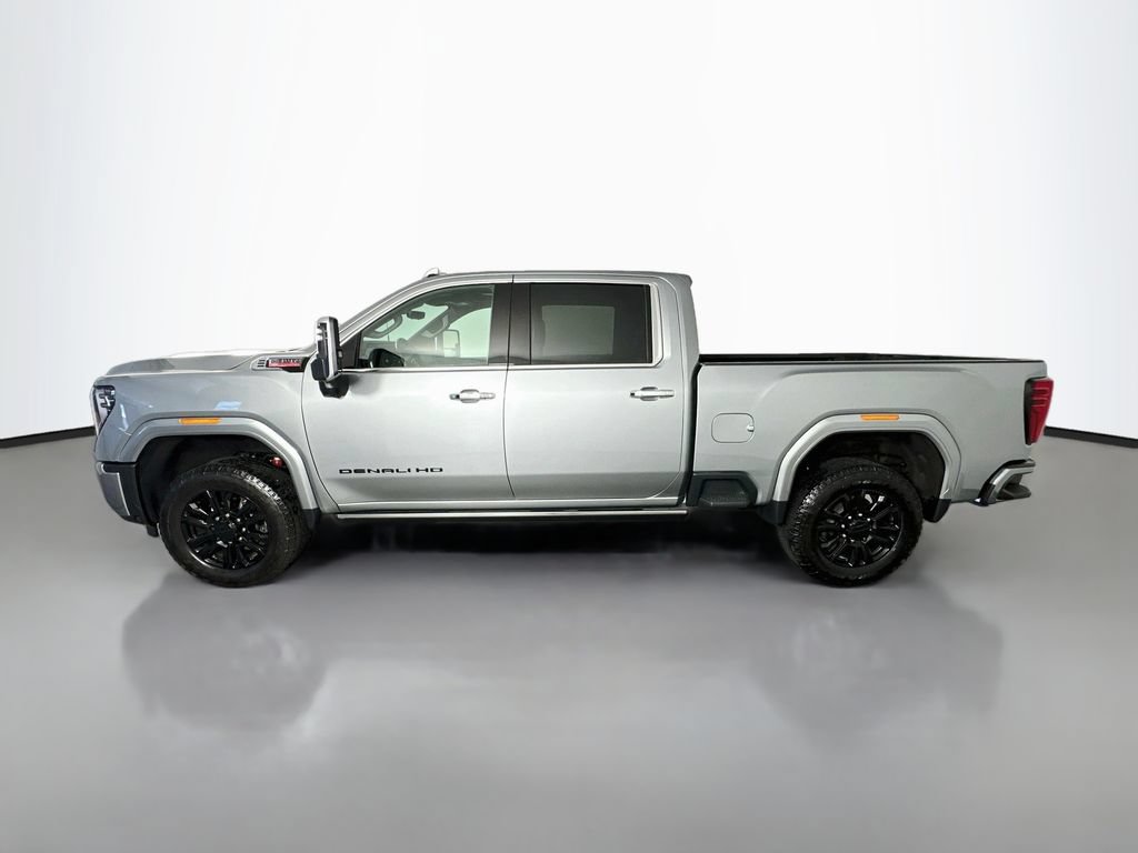 Used 2024 GMC Sierra 2500 Denali w/ Denali Reserve Package AWD/4WD image 4