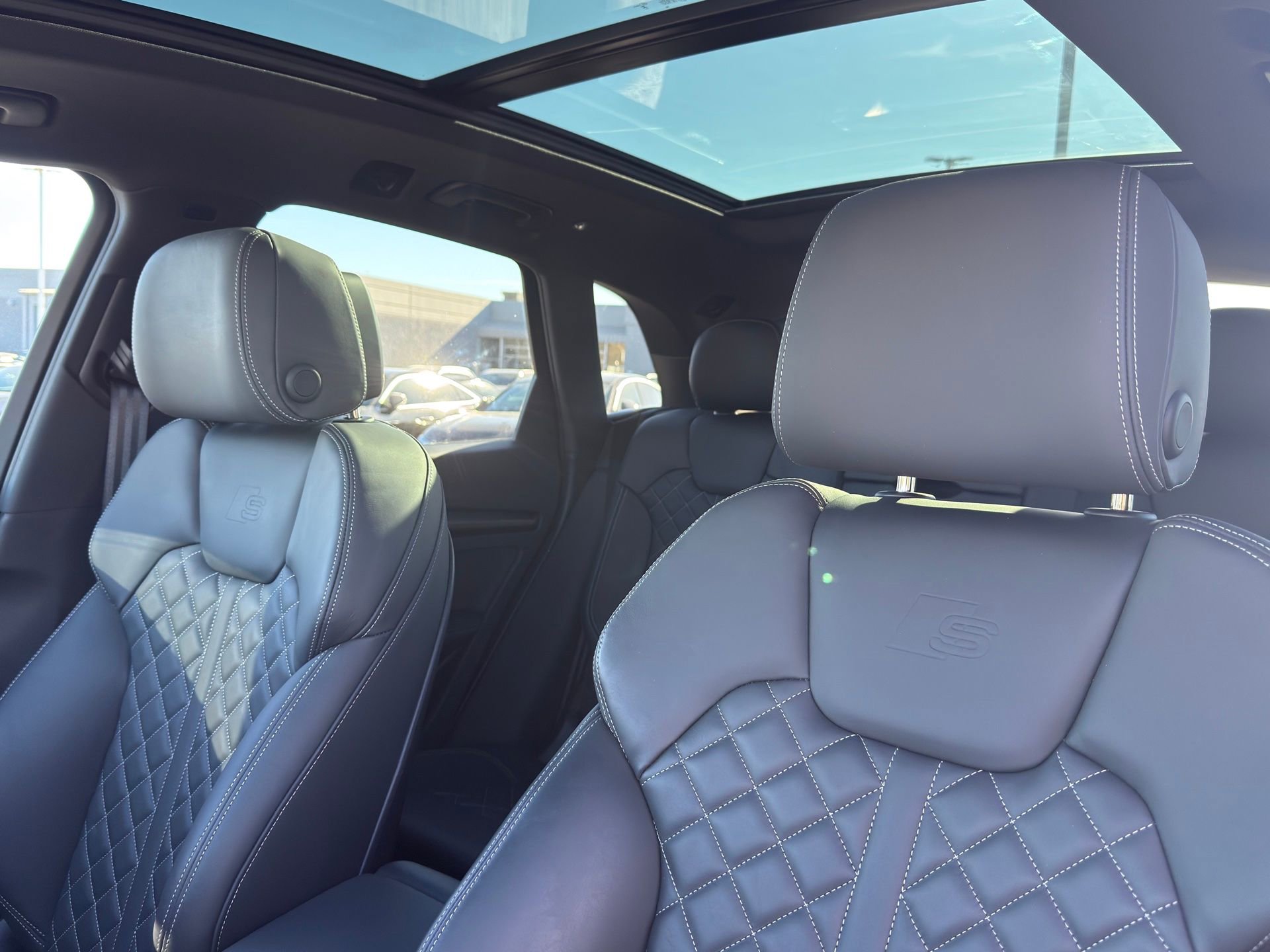 Used 2024 Audi SQ5 Premium Plus image 10