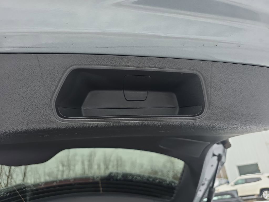 Used 2023 Chevrolet Blazer LT w/ Driver Confidence Package image 13