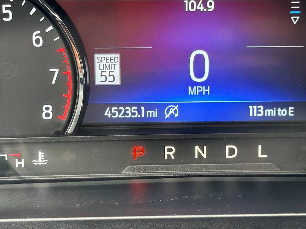 Used 2023 Ford Explorer XLT AWD/4WD image 13