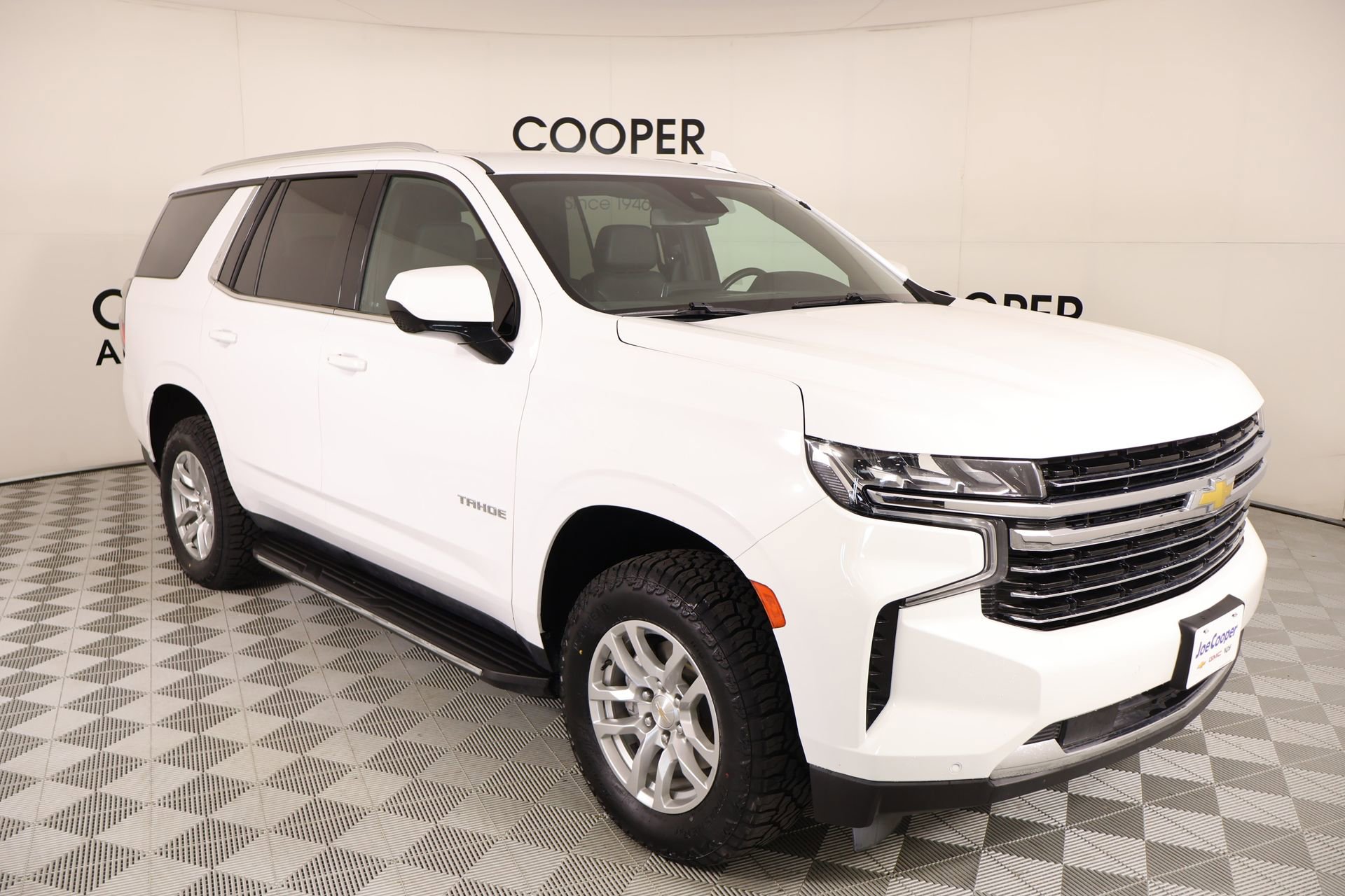 Used 2024 Chevrolet Tahoe LT image 1