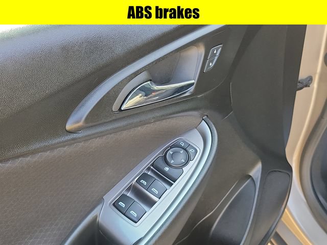 Used 2023 Chevrolet Malibu LT FWD image 21