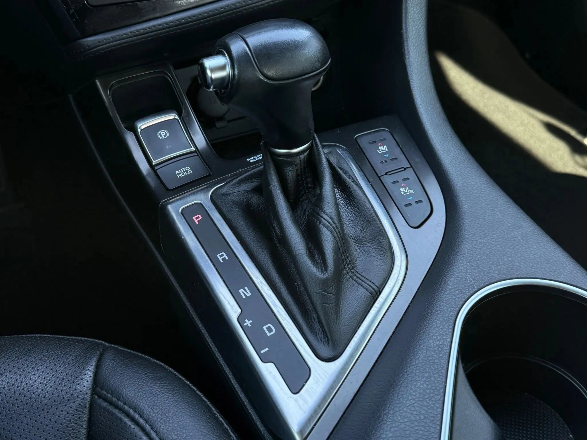 Used 2015 Kia Optima EX image 27