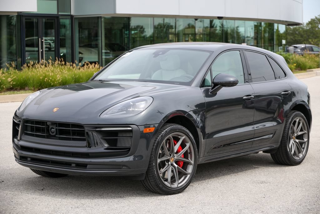 Certified 2025 Porsche Macan GTS AWD/4WD image 10