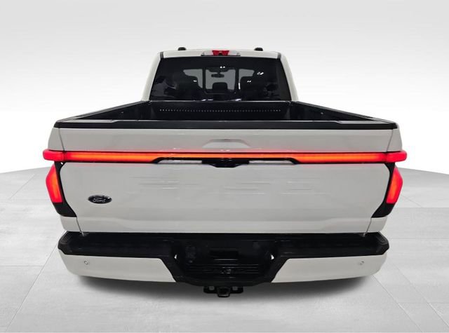 Used 2022 Ford F150 Lightning Platinum AWD/4WD image 5