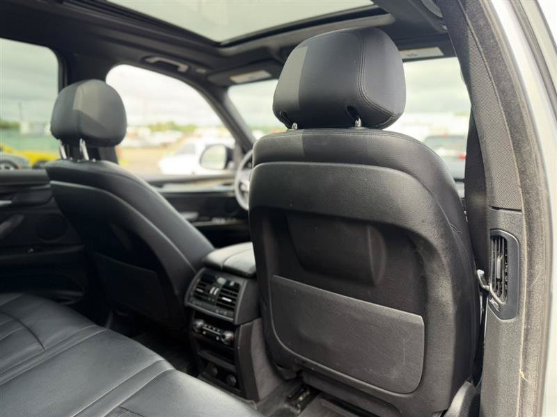 Used 2017 BMW X5 xDrive40e AWD/4WD image 33