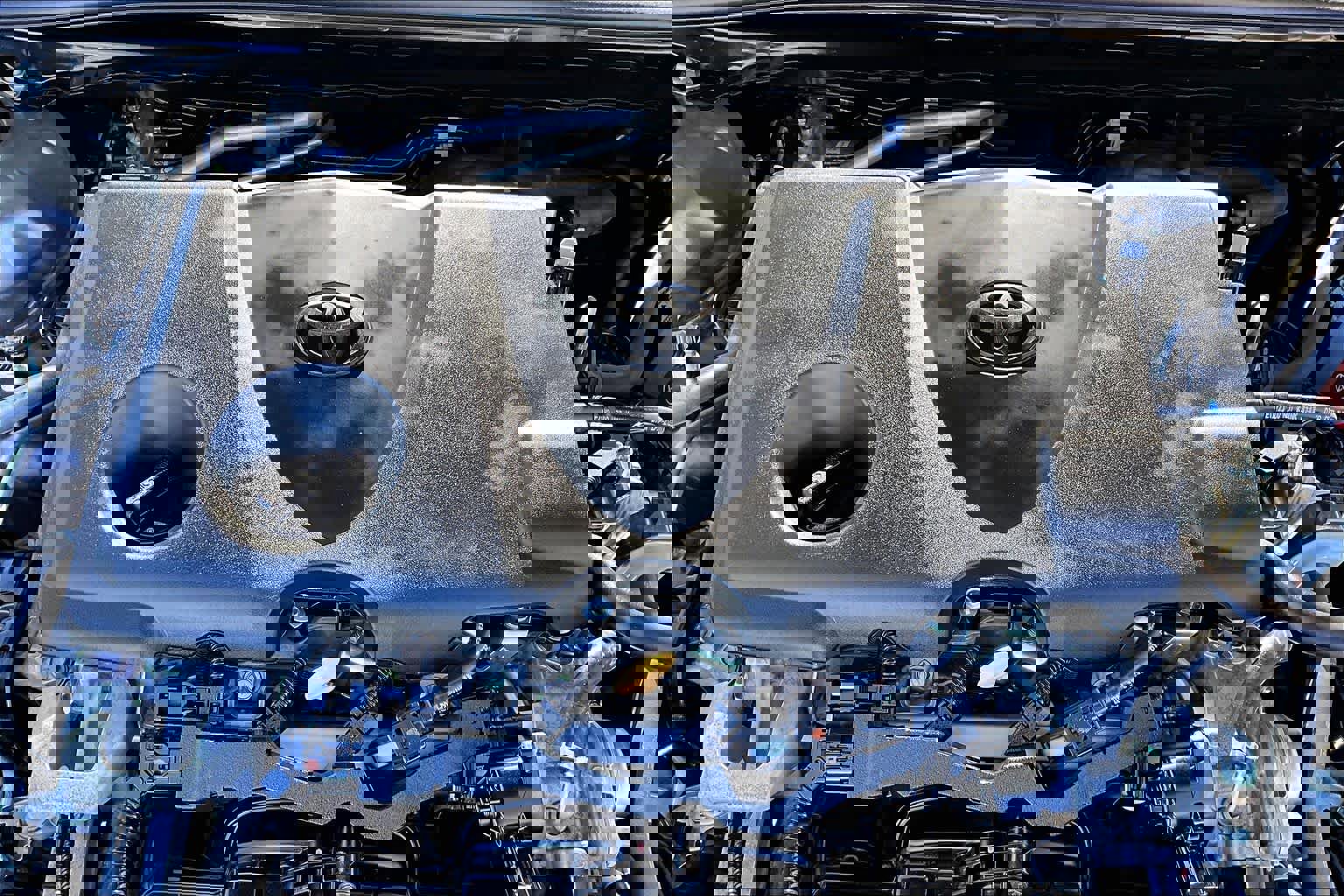 Certified 2022 Toyota Camry SE image 32