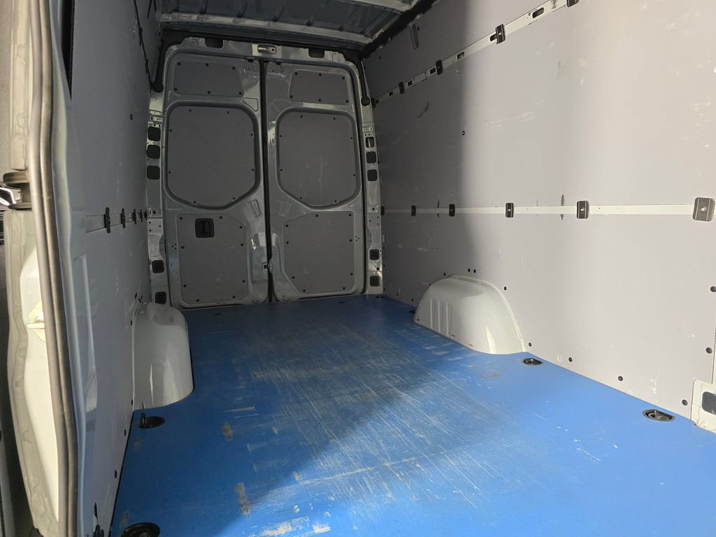 Used 2021 Mercedes-Benz Sprinter 2500 image 13