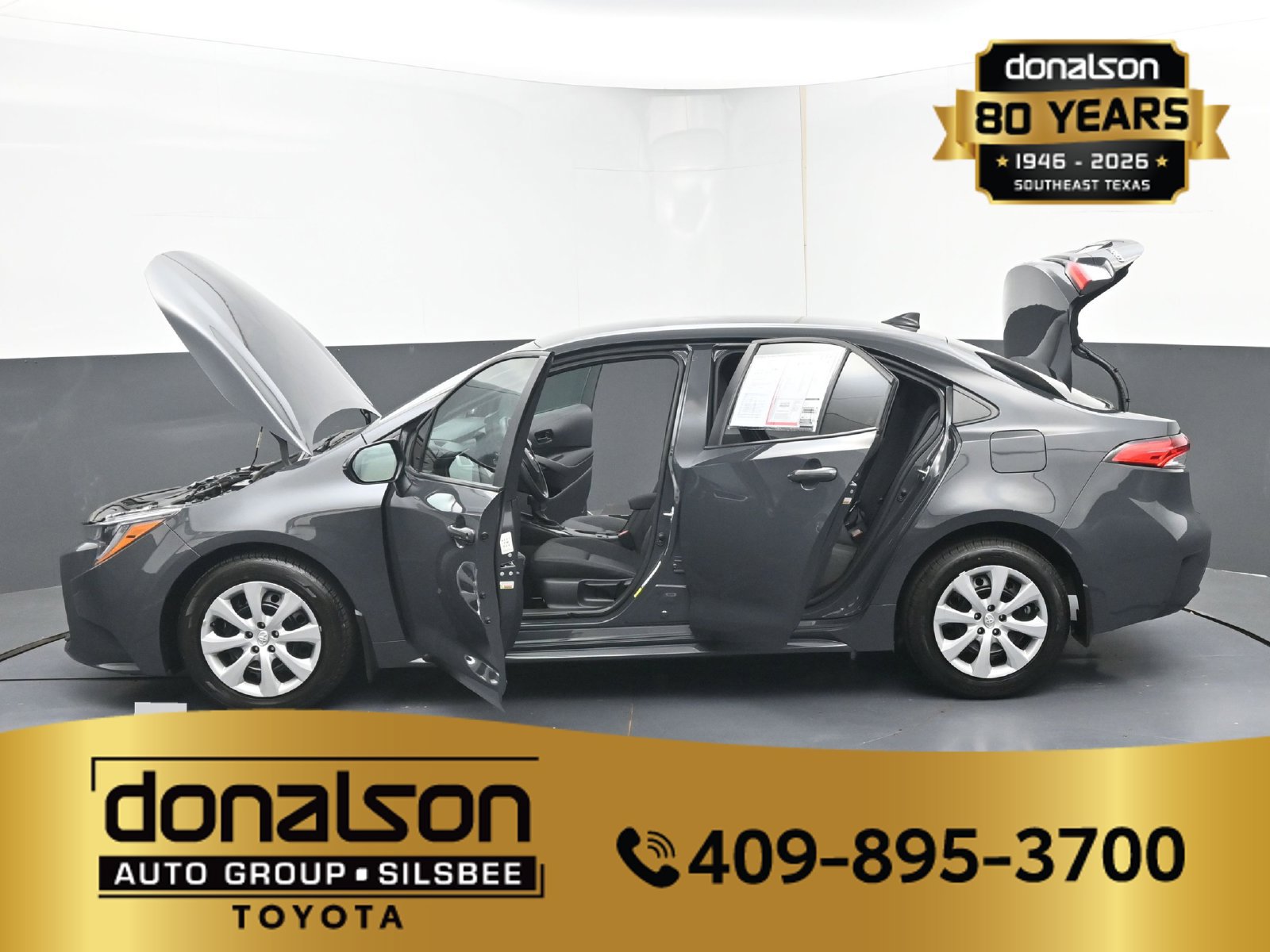Used 2025 Toyota Corolla LE FWD image 25