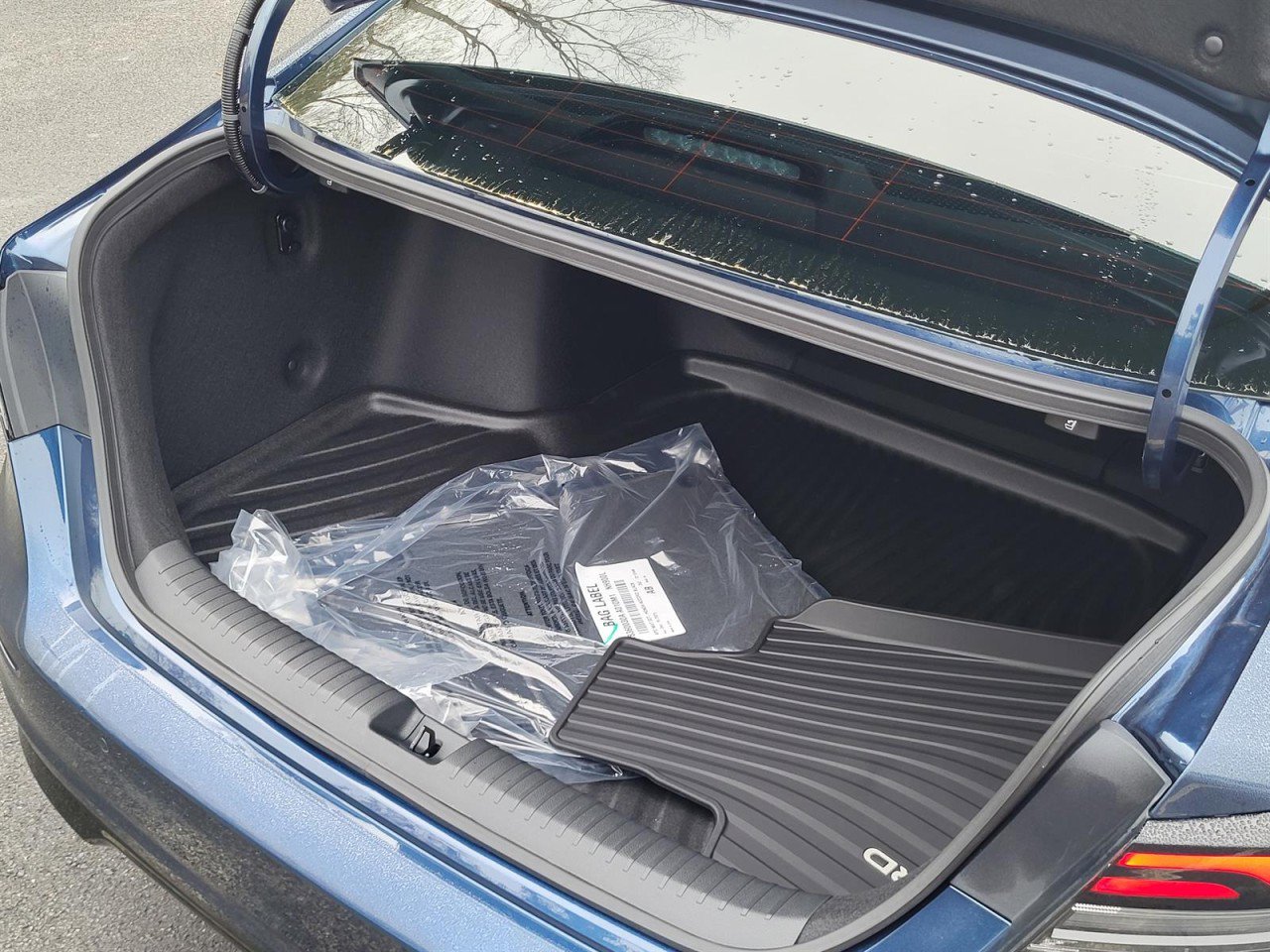 New 2026 Honda Accord EX-L image 4