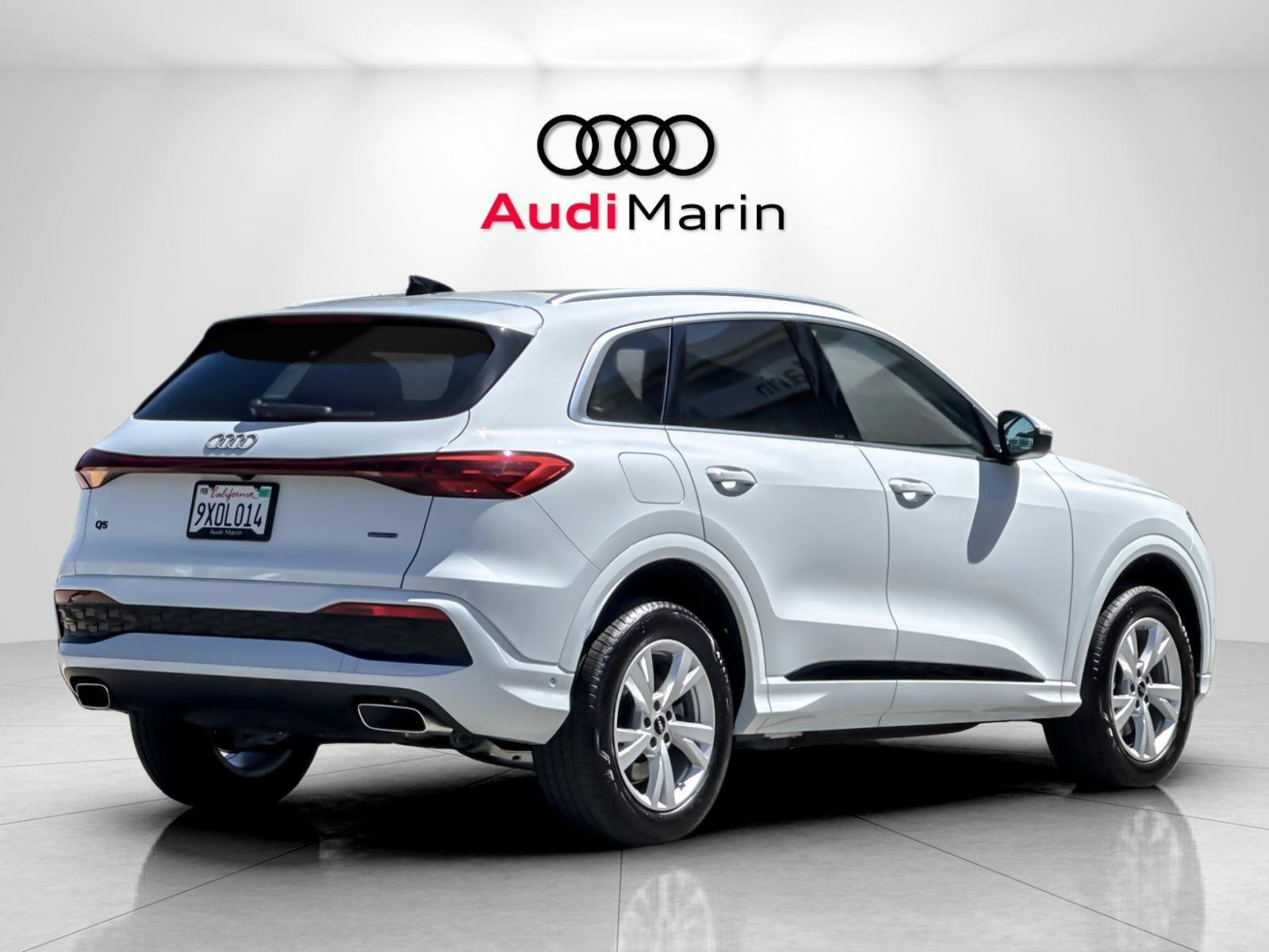 Used 2025 Audi Q5 Premium w/ Convenience Package AWD/4WD image 5