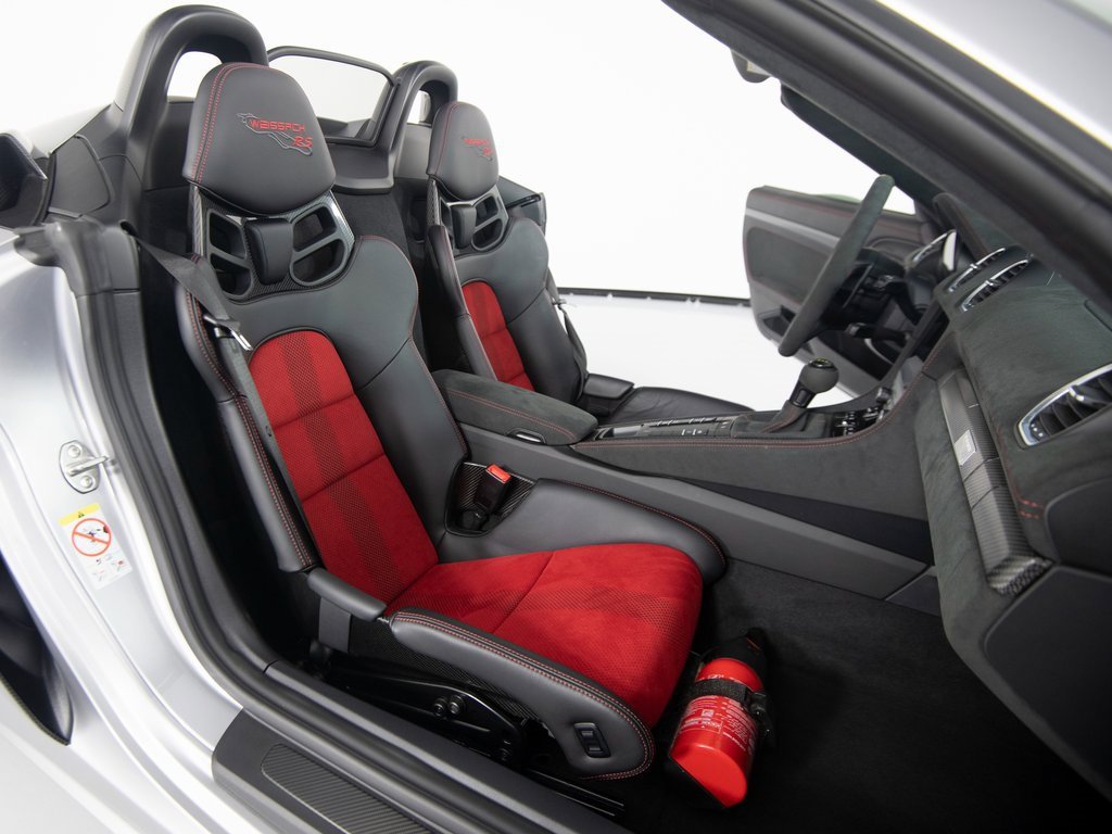 Certified 2025 Porsche 718 Boxster Spyder RS image 40