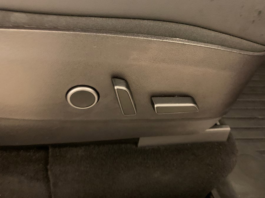 Used 2021 Tesla Model Y Long Range image 55