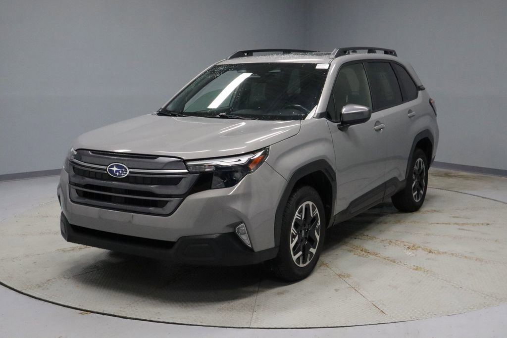 Used 2025 Subaru Forester Premium w/ Convenience Package #1 image 7