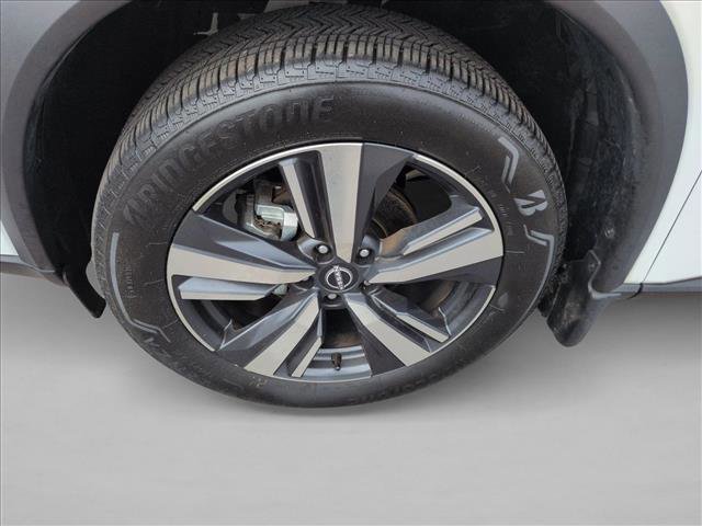 Used 2024 Nissan Rogue SL image 23
