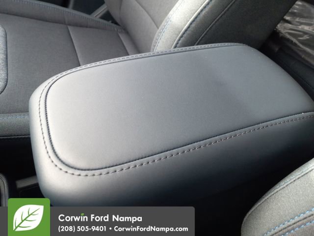 New 2025 Ford Maverick XLT w/ Equipment Group 301A image 19