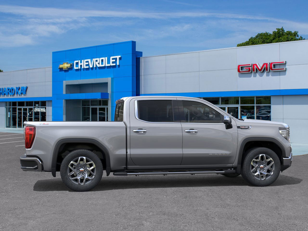 New 2026 GMC Sierra 1500 SLT w/ SLT Premium Plus Package image 5