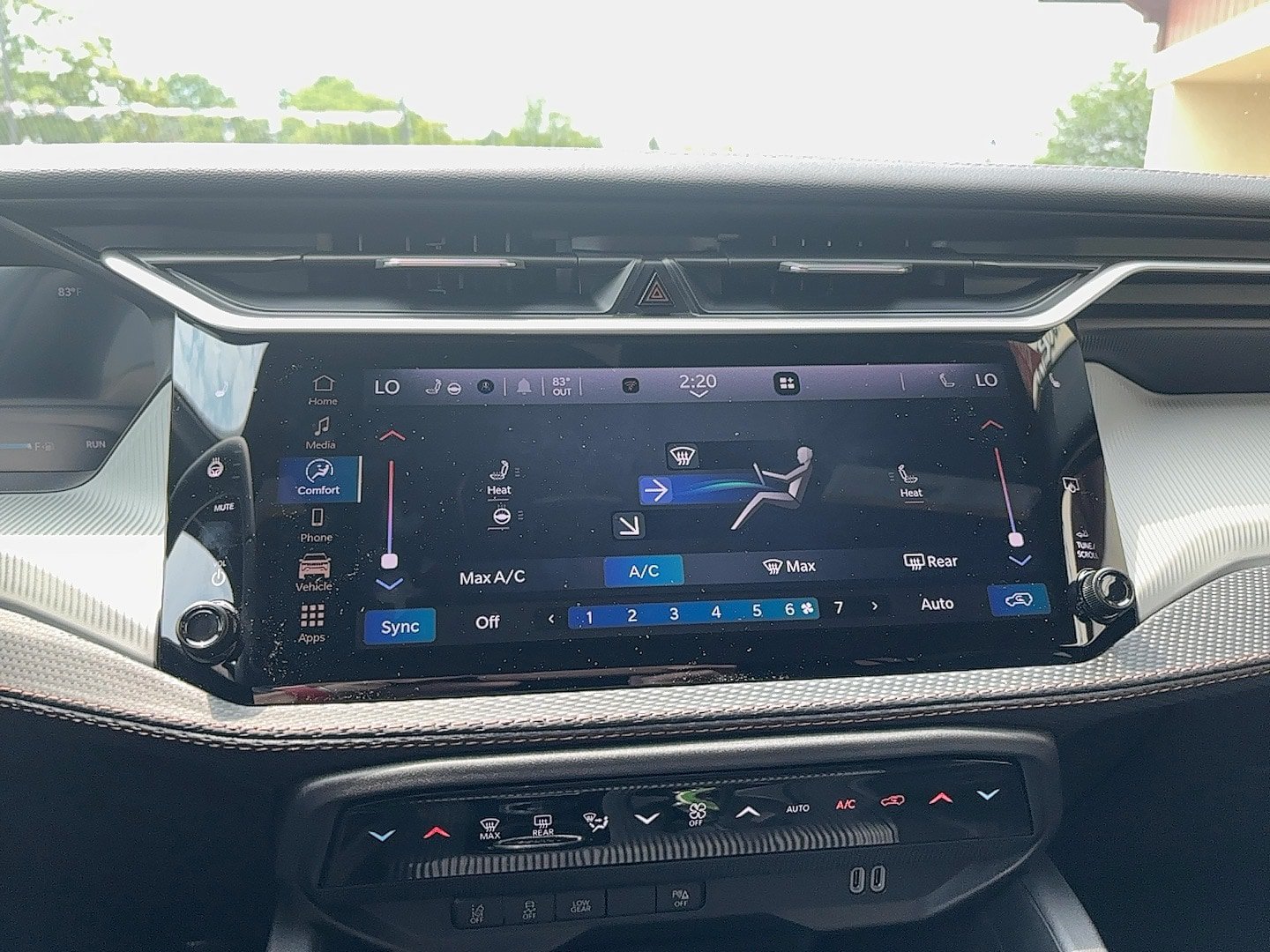 New 2026 Jeep Cherokee Limited AWD/4WD image 25