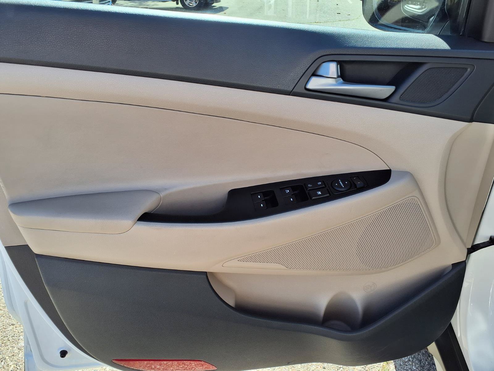 Used 2017 Hyundai Tucson Value FWD image 15