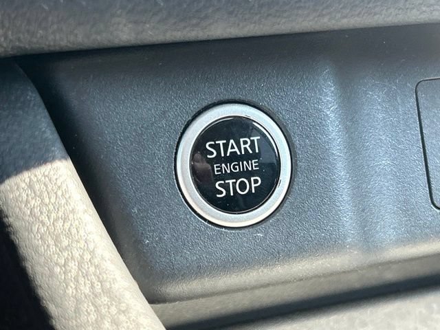 Used 2021 Nissan Rogue SV w/ Premium Package AWD/4WD image 55